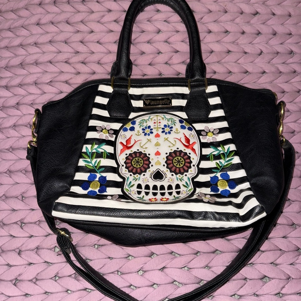 Black and White Striped Skull Embroidered Bag